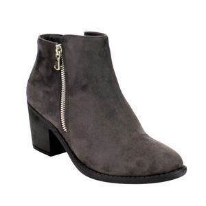 Bonnibel Gray Easton Bootie, Sz 8 - NIB